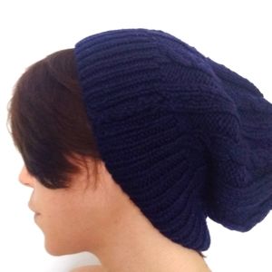 🌟 3/$30. Navy Blue Acrylic Toque
